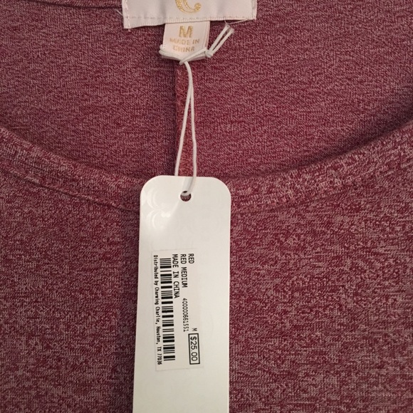 NWT Red/blush  cold shoulder top - Picture 2 of 3